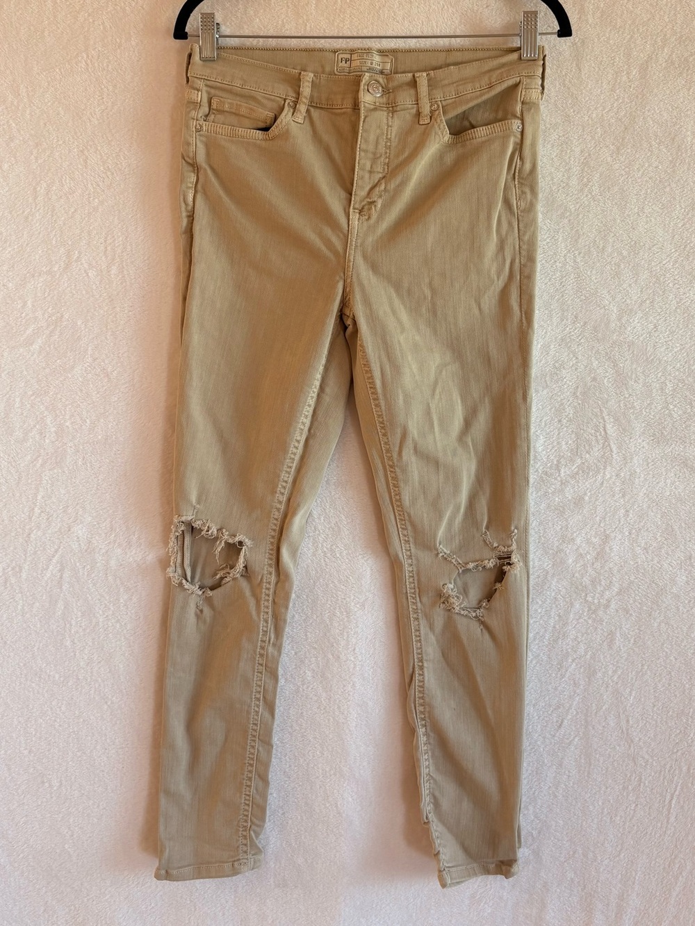 🤎 Free People Distressed Jeggings – Women’s Size 29R – Khaki Skinny Jeans